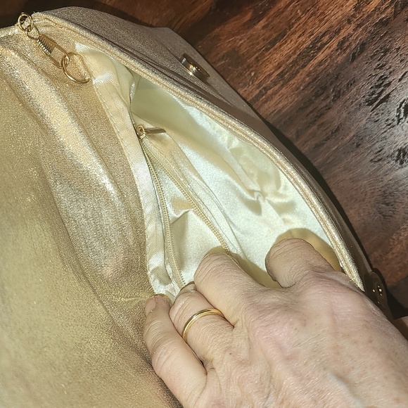 Beaded evening bag. - Picture 6 of 9